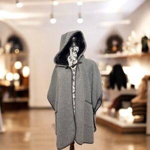Steve Madden Gray Faux Fur Hooded Cape